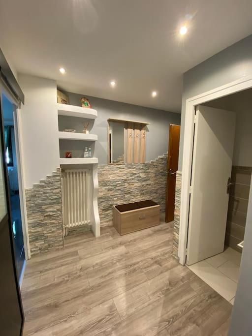 Appartement Proche Centre Ville Avec Parking Gratuit Annecy Exteriér fotografie