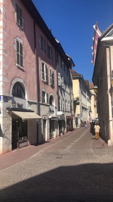 Appartement Proche Centre Ville Avec Parking Gratuit Annecy Exteriér fotografie